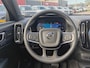 Volvo XC40 B4 211PK Plus Dark | BLIS | Trekhaak | H&K | Verwarm. Stoelen+Stuur | ACC | PDC V+A | Camera Achter |