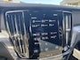 Volvo V60 T5 252PK Momentum | BLIS | Trekhaak | Elektr. Kofferklep | Carplay | ACC | PDC V+A | Camera Achter |