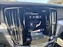 Volvo V60 T5 252PK Momentum | BLIS | Trekhaak | Elektr. Kofferklep | Carplay | ACC | PDC V+A | Camera Achter |