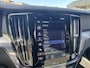 Volvo V60 T5 252PK Momentum | BLIS | Trekhaak | Elektr. Kofferklep | Carplay | ACC | PDC V+A | Camera Achter |