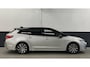 Toyota Corolla Touring Sports 1.8 Hybrid Executive Edition | HUD | Bi tone | Apple Carplay | Elektrische klep