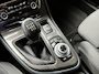BMW 2-Serie Active Tourer 216i Essential | PDC | ECC | Navigatie | LM Velgen
