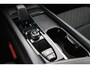 Volvo V60 2.0 B4 Core | LED | Stoel/Stuurverwarming | Cruise Adaptive | Clima | Camera | Navi | keyless | BLIS | Lichtmetalen Velgen
