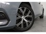 Volvo V60 2.0 B4 Core | LED | Stoel/Stuurverwarming | Cruise Adaptive | Clima | Camera | Navi | keyless | BLIS | Lichtmetalen Velgen