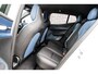 Volvo EX30 Single Motor 51 kWh Plus | Trekhaak | Elektrisch Verstelbare Voorstoelen | Harman Kardon Audio | Stoelverwarming | Achteruitrijcamera | Google Maps Navigatie | Apple Carplay | Android Auto | Elektrische Achterklep