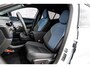 Volvo EX30 Single Motor 51 kWh Plus | Trekhaak | Elektrisch Verstelbare Voorstoelen | Harman Kardon Audio | Stoelverwarming | Achteruitrijcamera | Google Maps Navigatie | Apple Carplay | Android Auto | Elektrische Achterklep
