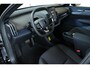 Volvo EX30 P3 Plus Europa 51 kWh | Elektrische bedienbare voorstoelen | Stoelverwarming | Stuurwielverwarming | Harman Kardon Premium Audio | Adaptive Cruise Control | BLIS | Parkeercamera | Google Infotainment | Parkeersensoren voor en achter