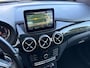 Mercedes-Benz B-klasse 180 Ambition AMG Line / NAVI / ALL SEASON / CAMERA / STOELVERWARMING