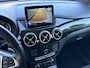 Mercedes-Benz B-klasse 180 Ambition AMG Line / NAVI / ALL SEASON / CAMERA / STOELVERWARMING