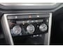 Volkswagen T-Roc 1.0 TSI Style | Camera | Navi | Apple Carplay/ Android Auto | Adaptieve cruise control |