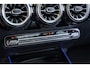 Mercedes-Benz GLA 250e 140 Years Edition | Panorama-schuifdak | Stoelverwarming | Sfeerverlichting | Achteruitrijcamera | Cruise control