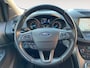 Ford Kuga 1.5 EcoBoost Titanium | Wegklapbare trekhaak| Navigatie| elec achterklep| Parkeersensoren| 4 seizoen banden| Stuur verwarming| Stoel verwarming| Vooruit verwarming| Climate Control | Zeer netjes!