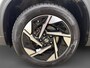 Suzuki Vitara 1.5 Hybrid Style 116PK AUTOMAAT | Parkeer sensoren| Metallic lak| 4 seizoen banden| Camera| Schuif en kanteldak| Navigatie| Stoel verwarming| Adaptieve cruise control