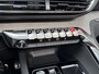 Peugeot 5008 1.2 Hybrid 136 GT 146PK AUTOMAAT | 7-persoons | Cruise Control | Climate Control | Schuif- kanteldak | 360 camera | Parkeersensoren rondom |