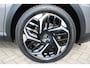 Citroën C4 1.2 Puretech Shine Pack Business EAT8 Automaat | Achterbank in delen neerklapbaar | Achterbank met armsteun en skiluik | Achteropkomend verkeer waarschuwing