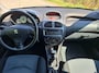 Peugeot 206 1.4 GENTRY PREMIUM Nw APK