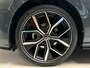 Volkswagen Golf 1.5 eTSI Pano|HuD|Trekhaak|360 Camera|Keyless|ACC|Sfeer|Lane Assist