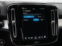 Volvo XC40 2.0 B4 Plus Dark | Memory | BLIS | Harman/Kardon | Trekhaak | Cruise Control | Camera | Stuurwiel verwarming