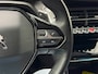 Peugeot 208 1.2 PureTech Allure Pack - Camera - Nieuwe Riem - Stoelverw. - Clima - Half leer - Cruise