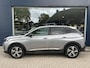 Peugeot 3008 1.6 HYbrid 180 PK Allure | Plug-In Hybride | Automaat | Tot 60 KM Elektrisch Rijden | Navigatie | Full LED Verlichting | Keyless Entry | Camera | Parkeersensoren | Climate Control | Cruise Control | Hoge Zitpositie | Half Lederen Bekleding | DAB+ Radio | Apple Carplay & Android Auto | 18" Lichtmetalen Velgen |