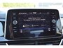 Volkswagen T-Roc 1.0 110PK TSI R-Line | ACC | Digital Cockpit Pro | Extra getint glas achter | App Connect | Dode-hoek detectie |