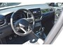 Volkswagen T-Roc 1.0 110PK TSI R-Line | ACC | Digital Cockpit Pro | Extra getint glas achter | App Connect | Dode-hoek detectie |