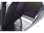 Volkswagen T-Roc 1.0 110PK TSI R-Line | ACC | Digital Cockpit Pro | Extra getint glas achter | App Connect | Dode-hoek detectie |