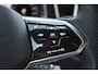 Volkswagen T-Roc 1.0 110PK TSI R-Line | ACC | Digital Cockpit Pro | Extra getint glas achter | App Connect | Dode-hoek detectie |