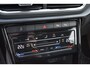 Volkswagen T-Roc 1.0 110PK TSI R-Line | ACC | Digital Cockpit Pro | Extra getint glas achter | App Connect | Dode-hoek detectie |