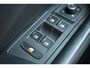 Volkswagen T-Roc 1.0 110PK TSI R-Line | ACC | Digital Cockpit Pro | Extra getint glas achter | App Connect | Dode-hoek detectie |