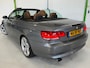 BMW 3-Serie 320I HIGH EXECUTIVE / Apple CarPlay/ 19 inch / Bluetooth / Lederen bekledig / NAP / 116367km / Onderhoudsboekjes en historie.