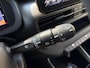 Jeep Avenger Altitude 1.2 Turbo 100pk | TWO-TONE | JBL HIFI | ELEKTR. ACHTERKLEP | STOELVERW. | ADAPTIVE CRUISE | CAMERA | NAVI | 17" LM | CLIMA | DAB+