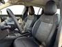 Jeep Avenger Altitude 1.2 Turbo 100pk | TWO-TONE | JBL HIFI | ELEKTR. ACHTERKLEP | STOELVERW. | ADAPTIVE CRUISE | CAMERA | NAVI | 17" LM | CLIMA | DAB+
