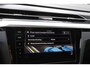 Volkswagen Arteon 1.4 TSI eHybrid R-Line*Parelmoer Wit*Perfect Onderh.*Pano/ACC/HUD/Sfeer/Elek. Trekhaak/Half Leder/Stoelverw./Stuurverw./Massage/360/IQ Drive/19 inch LM*