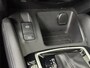 Nissan Qashqai 1.3 DIG-T Design Edition | 360° Camera | Navigatie | Trekhaak | Apple CarPlay / Android Auto | Panoramadak | Stoelverwarming |