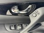 Nissan Qashqai 1.3 DIG-T Design Edition | 360° Camera | Navigatie | Trekhaak | Apple CarPlay / Android Auto | Panoramadak | Stoelverwarming |