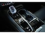 Volvo V60 T6 Plug-in hybrid AWD Plus Dark | Head-up Display | 360° Parkeercamera | Panoramadak | Stoelverwarming | 19'' Lichtmetalen velgen | Parkeersensoren voor + achter | Google Infotainment | Stuurwielverwarming |