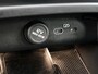 Volvo XC40 Recharge Twin Plus | Trekhaak | 1e Eigenaar | Origineel Nederlands | Automaat | Stoelverwarming | Stuurverwarming | Cruise Control | Achteruitrij Camera | Apple Carplay | Android Auto