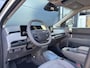 Kia EV3 81,4 kWh 204pk Plus | 605km range | VOORDEEL | Ivory Silver Matte | Stoel en Stuurverwarming | Adaptive Cruise Control | Camera | 19 inch Velgen |