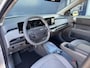 Kia EV3 81,4 kWh 204pk Plus | 605km range | VOORDEEL | Ivory Silver Matte | Stoel en Stuurverwarming | Adaptive Cruise Control | Camera | 19 inch Velgen |