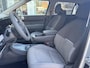 Kia EV3 81,4 kWh 204pk Plus | 605km range | VOORDEEL | Ivory Silver Matte | Stoel en Stuurverwarming | Adaptive Cruise Control | Camera | 19 inch Velgen |