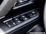 Jeep Compass 1.2 E-HYBRID First Edition PANO / CONVENIENCE PACK / TWO TONE/ Direct leverbaar