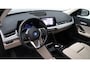 BMW iX1 xDrive30 Launch Edition | Leder | Achteruitrijcamera | Widescreen | Stoelverwarming