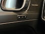Volvo XC40 2.0 B3 Ultimate Dark 2WD Pano, ACC, Apple Carplay, Virtual Cockpit, Harman&Kardon, Stoelverwarming, Elek Stoelen, Airco