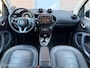 smart EQ Fortwo COMFORT PLUS 18 kWH | EXCLUSIVE PACK | PANO | CAMERA | LEDER | 16INCH | AMBIENTE