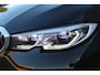 BMW 3-Serie Touring 330e xDrive Pano/Trekhaak/Headup/Camera/Leder