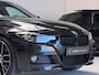 BMW 3-Serie Touring 320i M Sport Edition - LEDER - GROOT NAVI - CAMERA