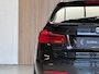 BMW 3-Serie Touring 320i M Sport Edition - LEDER - GROOT NAVI - CAMERA