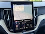 Volvo XC60 2.0 T6 Plug-in hybrid AWD Ultra Dark Luchtvering / Harman & Kardon / 360 camera / Schuif kantel dak /  Elek. trekhaak / Memory / Elek. stoelen /