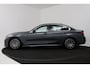 BMW 3-Serie 320i High Executive Edition (STOELVERWARMING, CAMERA, PDC, SFEERVERLICHTING, TREKHAAK AFNEEMBAAR, DEALER ONDERHOUDEN)